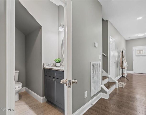 3069 Calton Hill, Kingsport, TN 37664