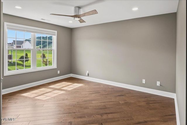 3069 Calton Hill, Kingsport, TN 37664