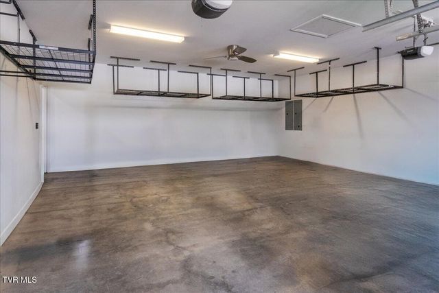 3069 Calton Hill, Kingsport, TN 37664