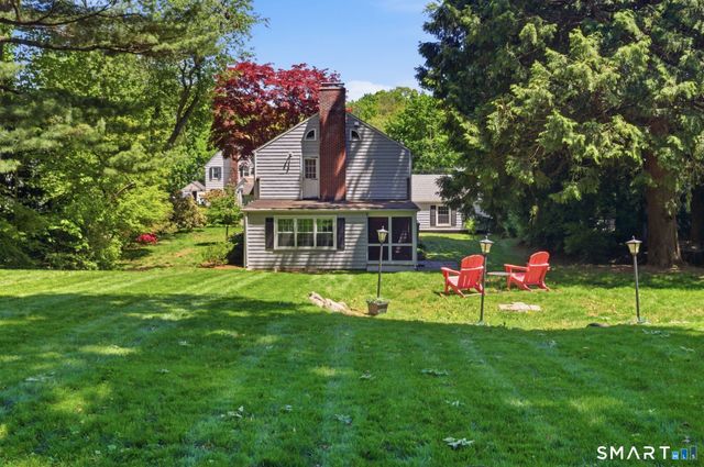 3 Knickerbocker Avenue, Norwalk, CT 06855