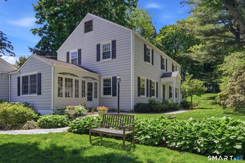 3 Knickerbocker Avenue, Norwalk, CT 06855