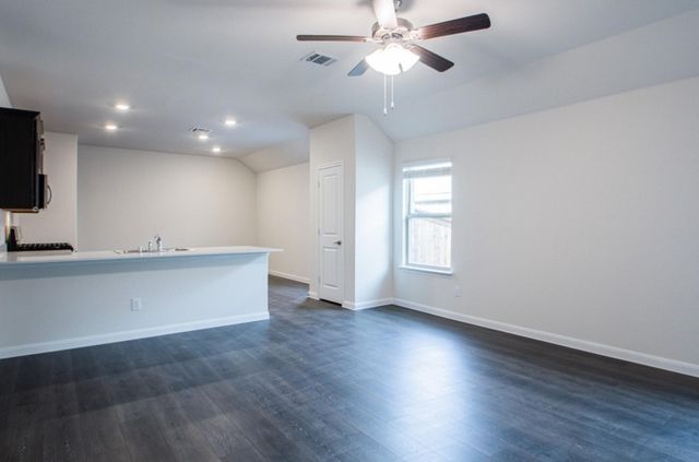 3936 Oak Creek Circle, Denison, TX 75020