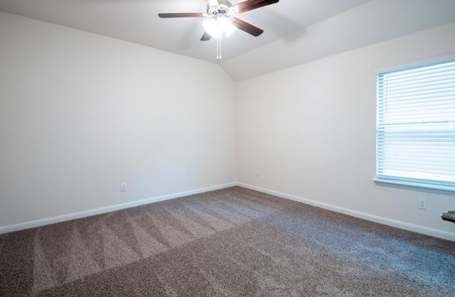 3936 Oak Creek Circle, Denison, TX 75020