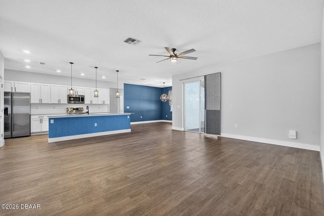 98 Bud Hollow Drive, Palm Coast, FL 32137