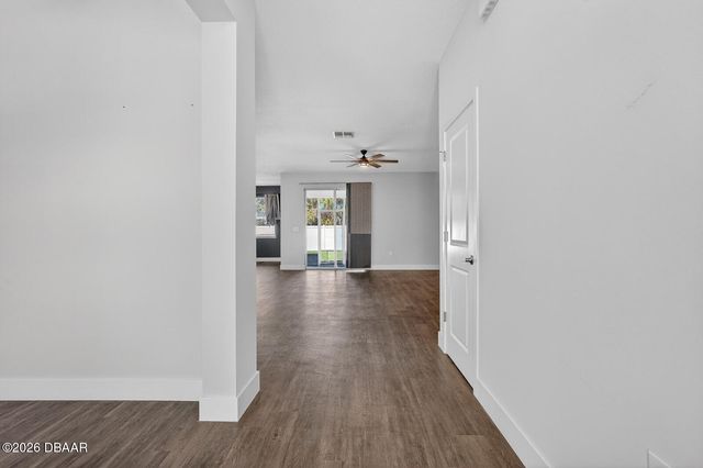 98 Bud Hollow Drive, Palm Coast, FL 32137