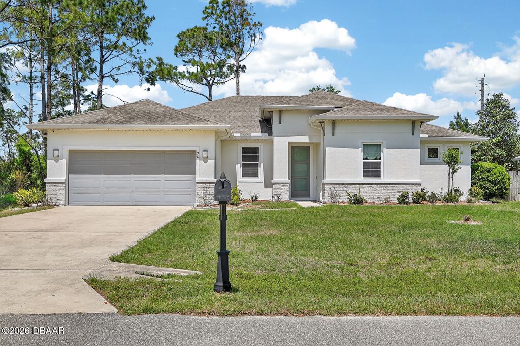 98 Bud Hollow Drive, Palm Coast, FL 32137