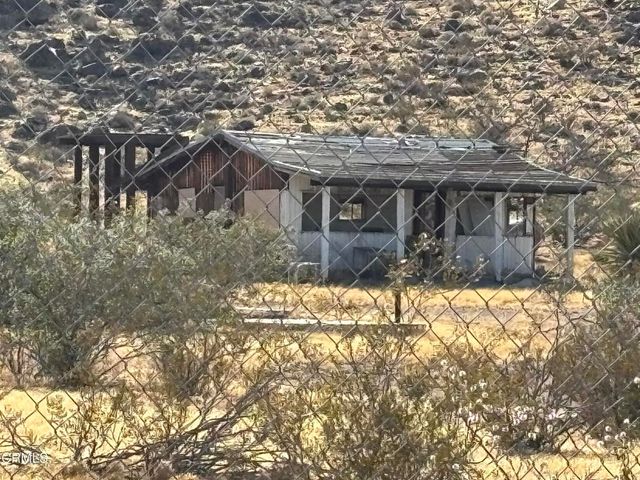 11726 Jasper Avenue, Lucerne Valley, CA 92356