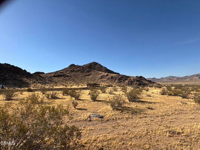 11726 Jasper Avenue, Lucerne Valley, CA 92356