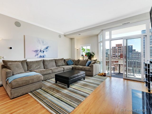 508 W MELROSE Street 5D, Chicago, IL 60657