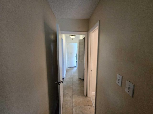 8111 NW 100th Terrace NW, Tamarac, FL 33321