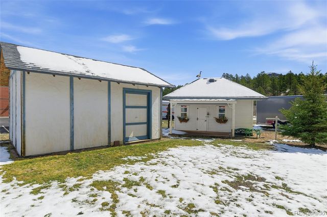 9490 Spruce Mountain Road, Larkspur, CO 80118