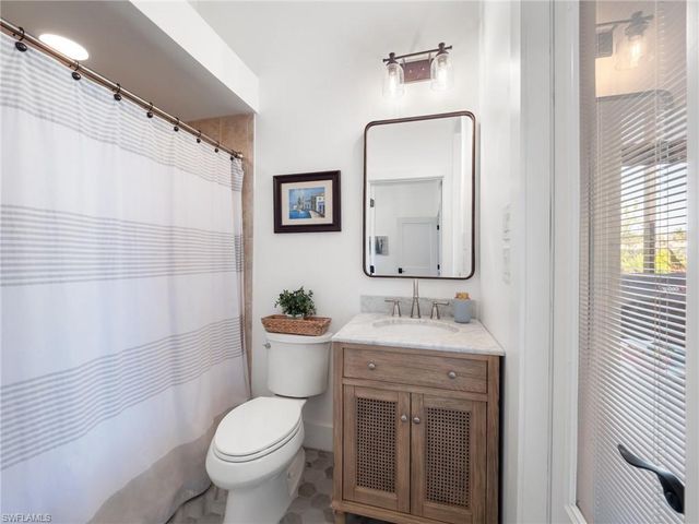 8990 Timber Run CT, Fort Myers, FL 33908