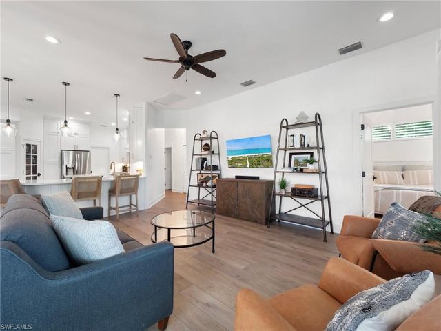 8990 Timber Run CT, Fort Myers, FL 33908