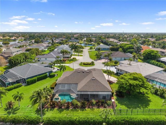 8990 Timber Run CT, Fort Myers, FL 33908