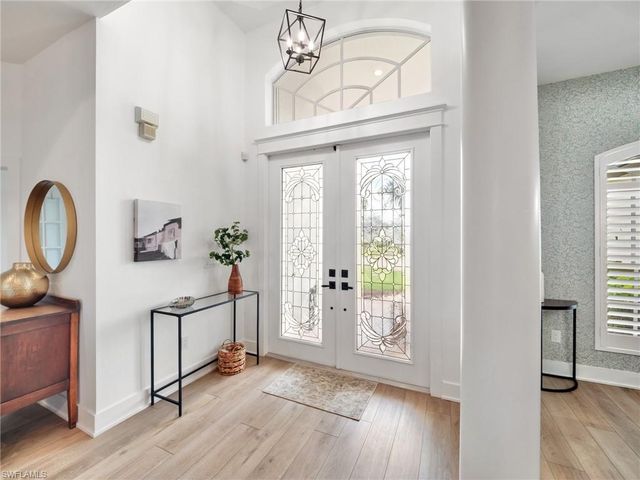 8990 Timber Run CT, Fort Myers, FL 33908