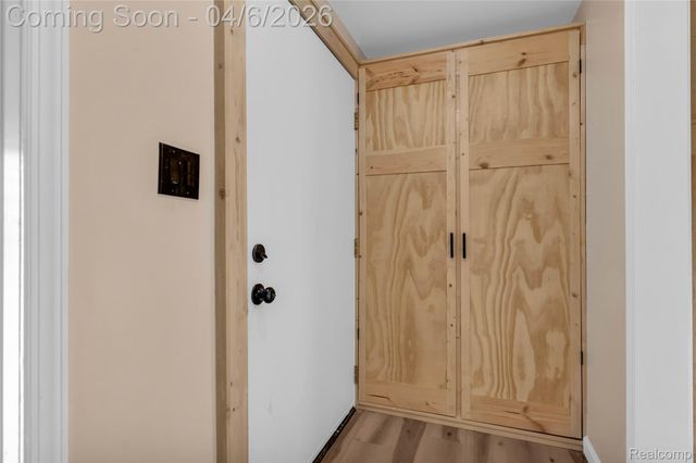 16816 Inverness Street, Detroit, MI 48221