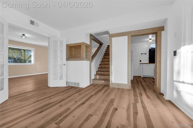 16816 Inverness Street, Detroit, MI 48221