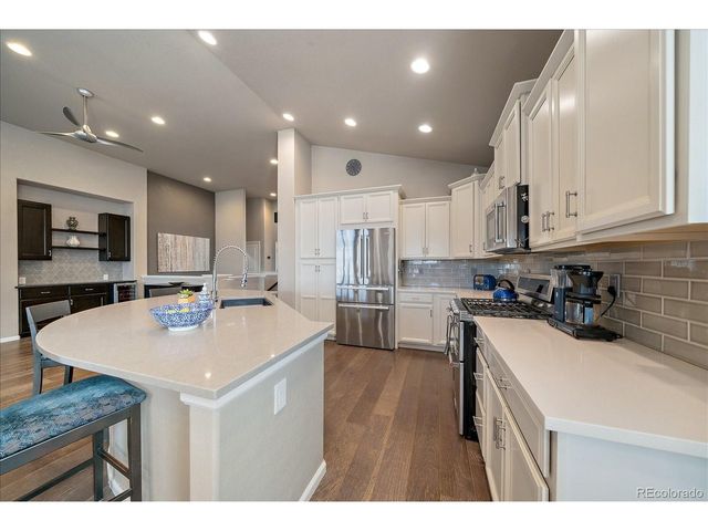 16948 W 86th Ave, Arvada, CO 80007