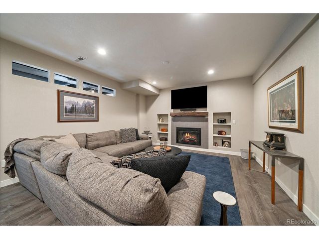 16948 W 86th Ave, Arvada, CO 80007