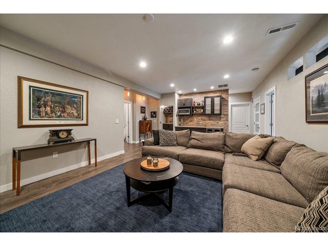 16948 W 86th Ave, Arvada, CO 80007