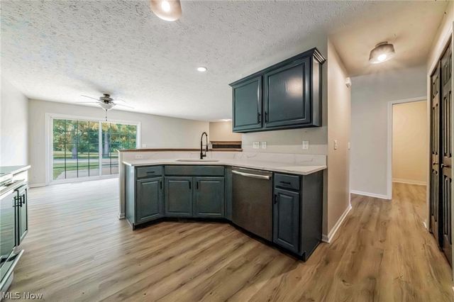 122 Haydens Arbor, Elyria, OH 44035