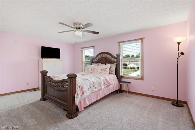 33541 Seneca Drive, Solon, OH 44139
