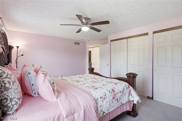 33541 Seneca Drive, Solon, OH 44139