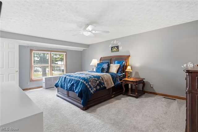 33541 Seneca Drive, Solon, OH 44139