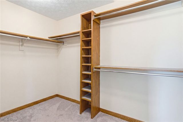 33541 Seneca Drive, Solon, OH 44139