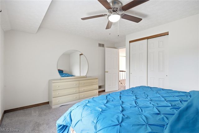 33541 Seneca Drive, Solon, OH 44139