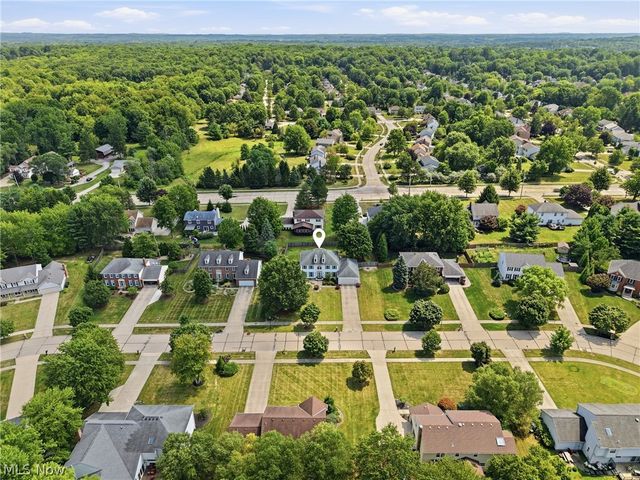 33541 Seneca Drive, Solon, OH 44139