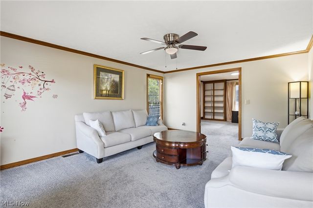 33541 Seneca Drive, Solon, OH 44139