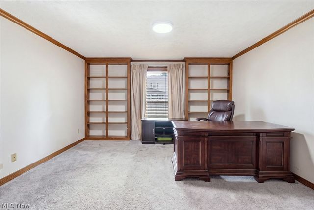 33541 Seneca Drive, Solon, OH 44139