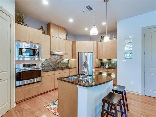 1207 Beaconsfield Lane 404, Arlington, TX 76011