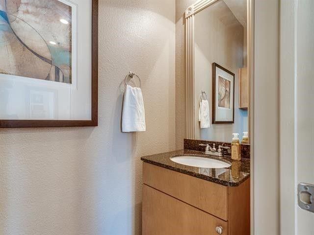 1207 Beaconsfield Lane 404, Arlington, TX 76011