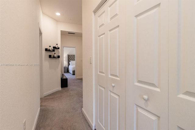10966 W 33rd Way, Hialeah, FL 33018