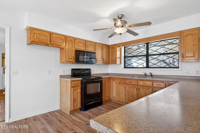 1016 Hickory Hill Drive, Jamestown, TN 38556