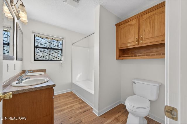 1016 Hickory Hill Drive, Jamestown, TN 38556