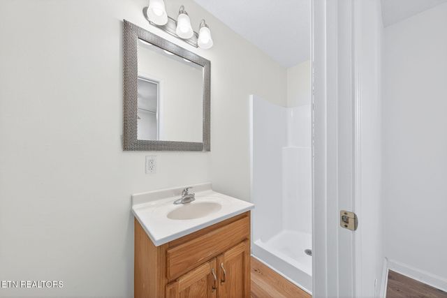 1016 Hickory Hill Drive, Jamestown, TN 38556