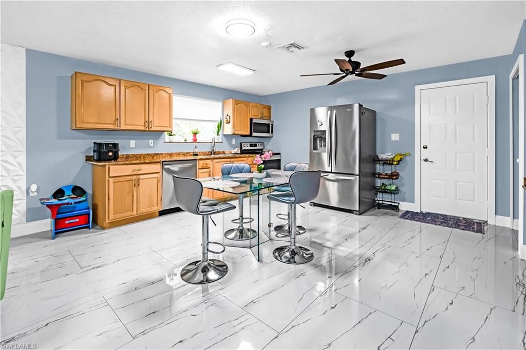 3420 6th AVE NE, NAPLES, FL 34120 — exterior