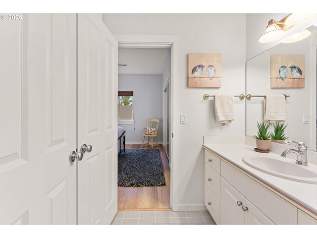 1444 Se LARCH Way, Gresham, OR 97080