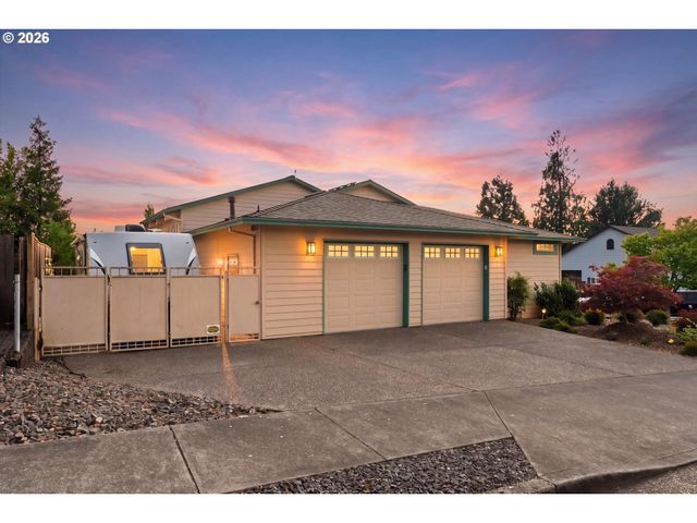 1444 Se LARCH Way, Gresham, OR 97080
