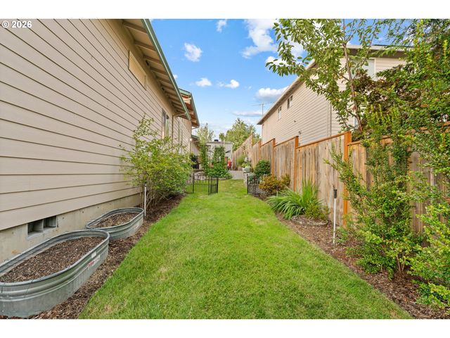 1444 Se LARCH Way, Gresham, OR 97080