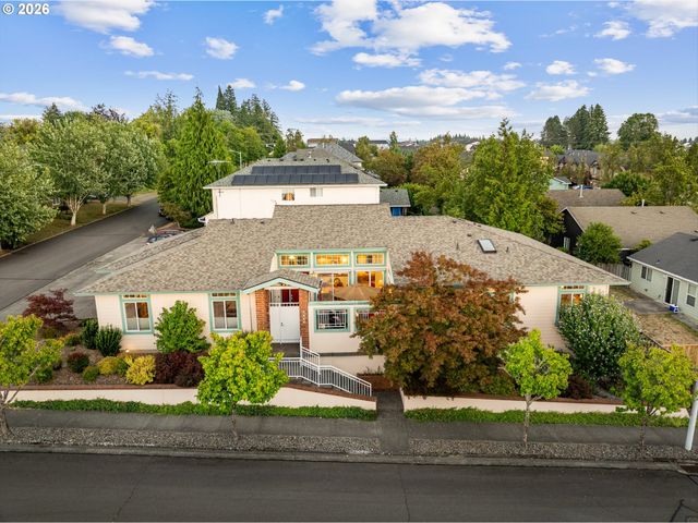 1444 Se LARCH Way, Gresham, OR 97080