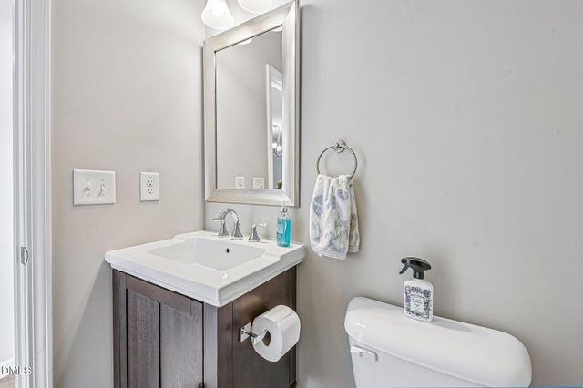 380 Skymont Drive, Holly Springs, NC 27540