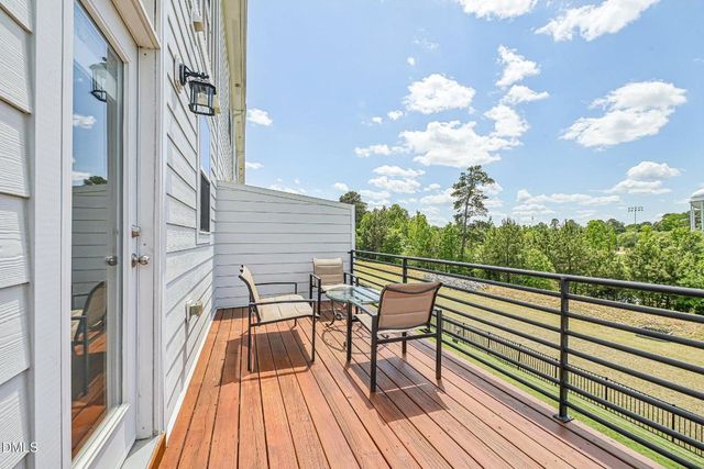 380 Skymont Drive, Holly Springs, NC 27540