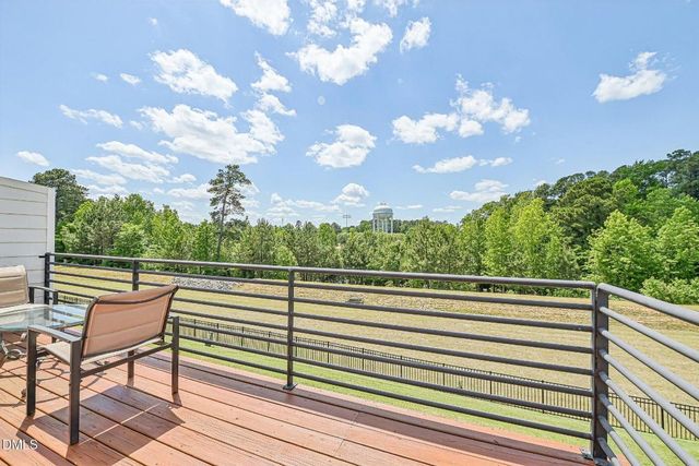 380 Skymont Drive, Holly Springs, NC 27540