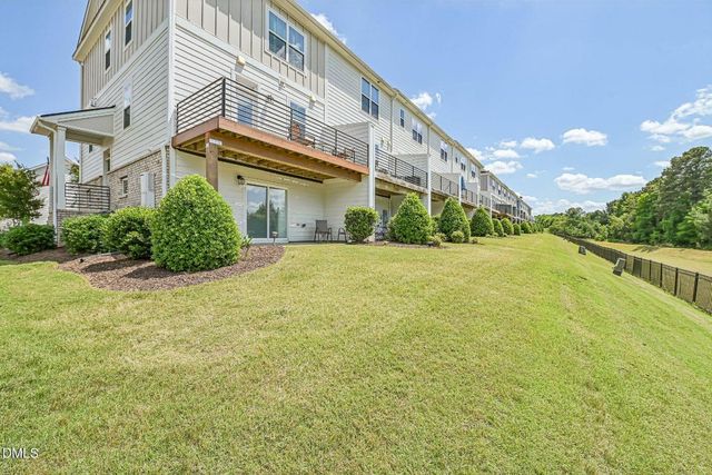 380 Skymont Drive, Holly Springs, NC 27540