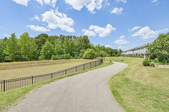 380 Skymont Drive, Holly Springs, NC 27540