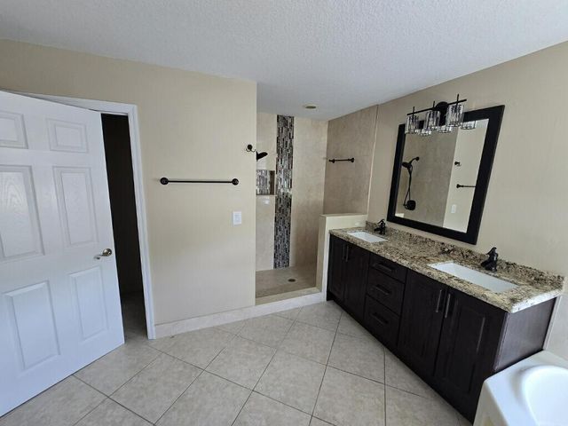 4436 Laurel Place, Weston, FL 33332